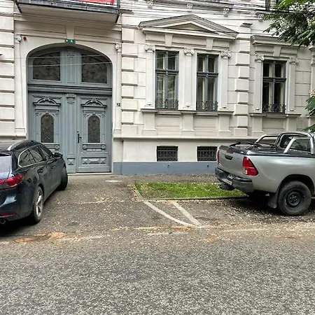 Terrace Escape With Jacuzzi