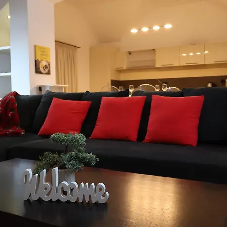 Terrace Escape With Jacuzzi Appartement Timişoara