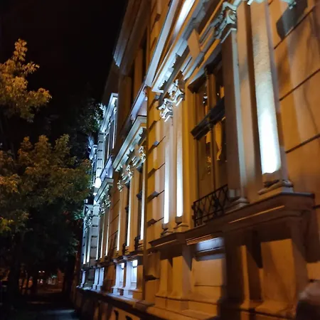 Terrace Escape With Jacuzzi Appartamento