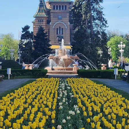 Terrace Escape With Jacuzzi Apartman