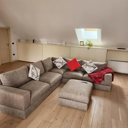 Terrace Escape With Jacuzzi *