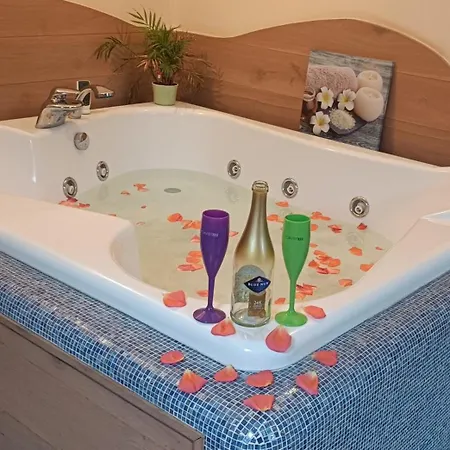 Apartman Terrace Escape With Jacuzzi Temesvár