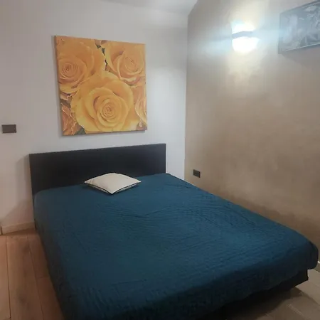 Apartamento Terrace Escape With Jacuzzi