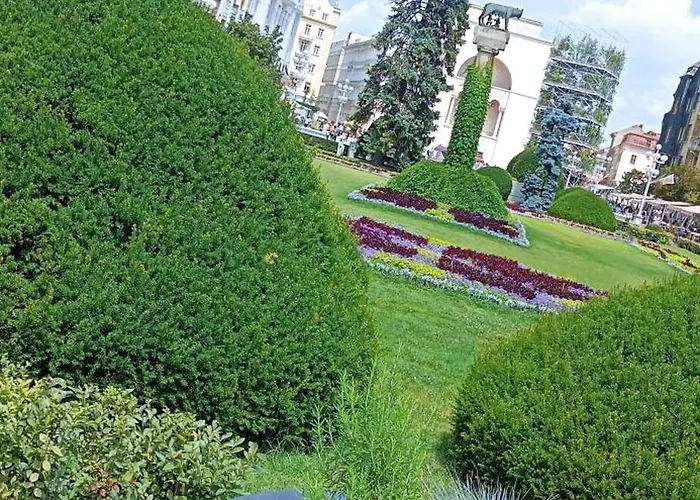 Terrace Escape With Jacuzzi *