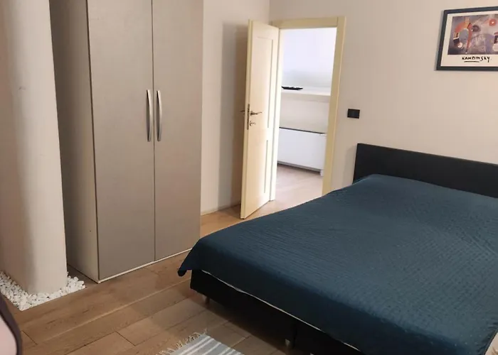 Terrace Escape With Jacuzzi *