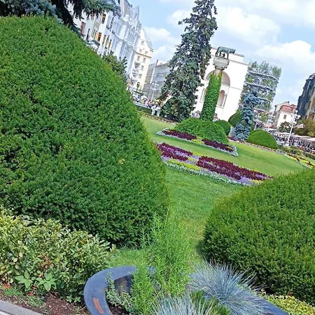 Terrace Escape With Jacuzzi *