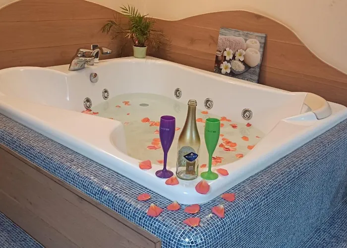 Lägenhet Terrace Escape With Jacuzzi Timişoara